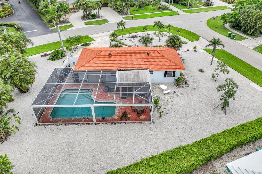 95 Greenbrier St, Marco Island, FL 34145