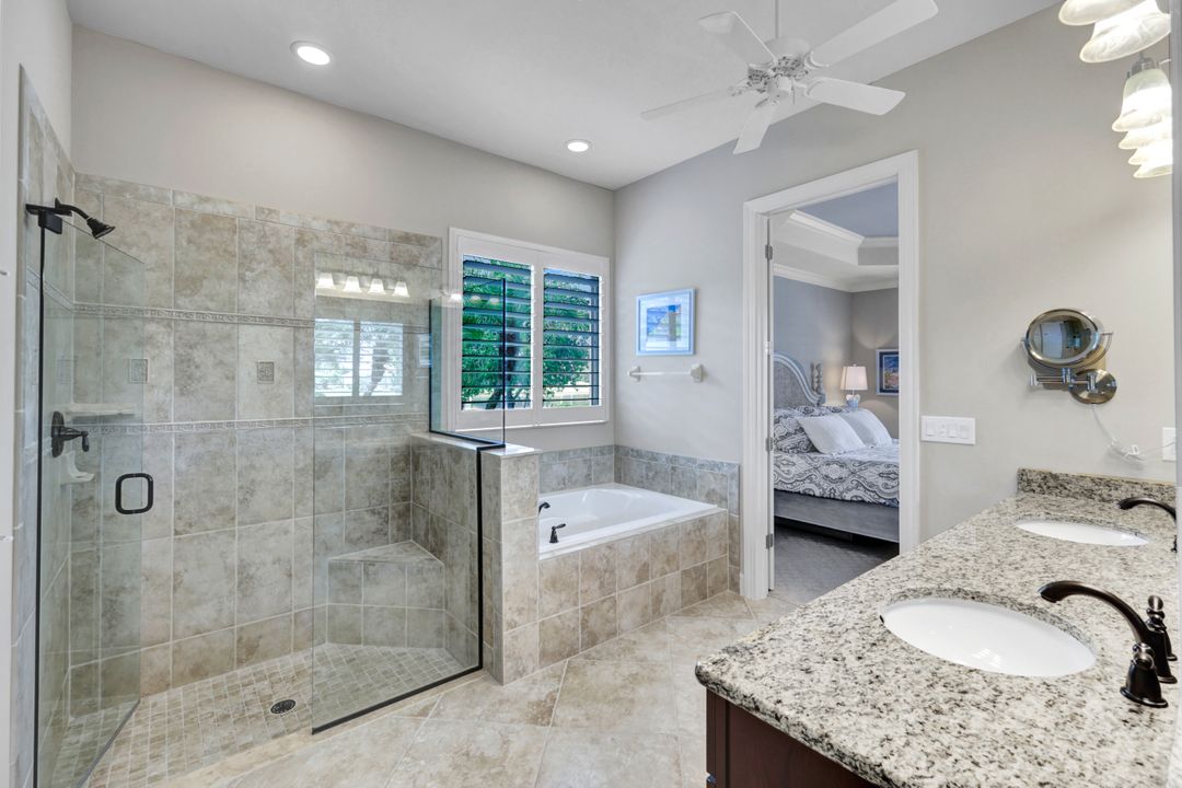 9399 Slate Ct, Naples, FL 34120