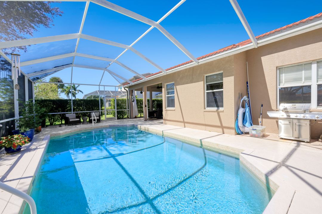 2143 Morning Sun Ln, Naples, FL 34119