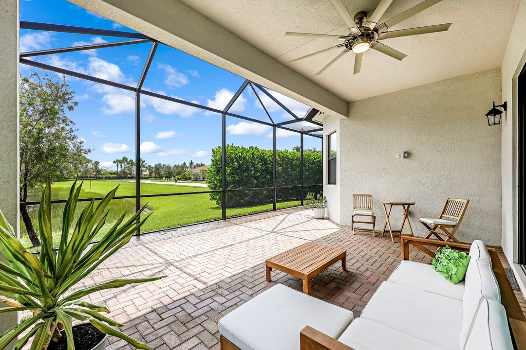 11502 Meadowrun Cir, Fort Myers, FL 33913