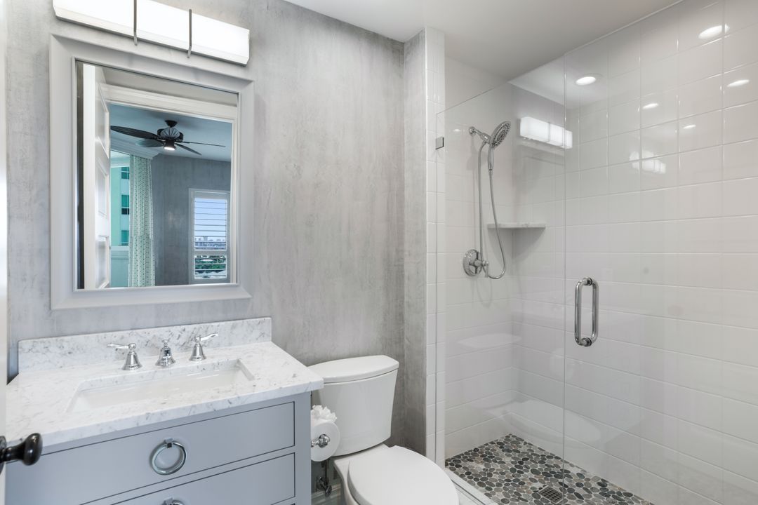 295 Grande Way #1004, Naples, FL 34110