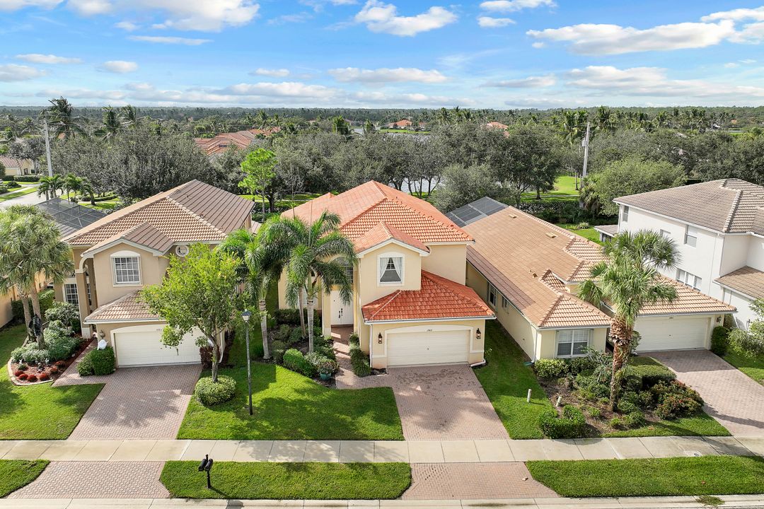 1989 Isla De Palma Cir, Naples, FL 34119