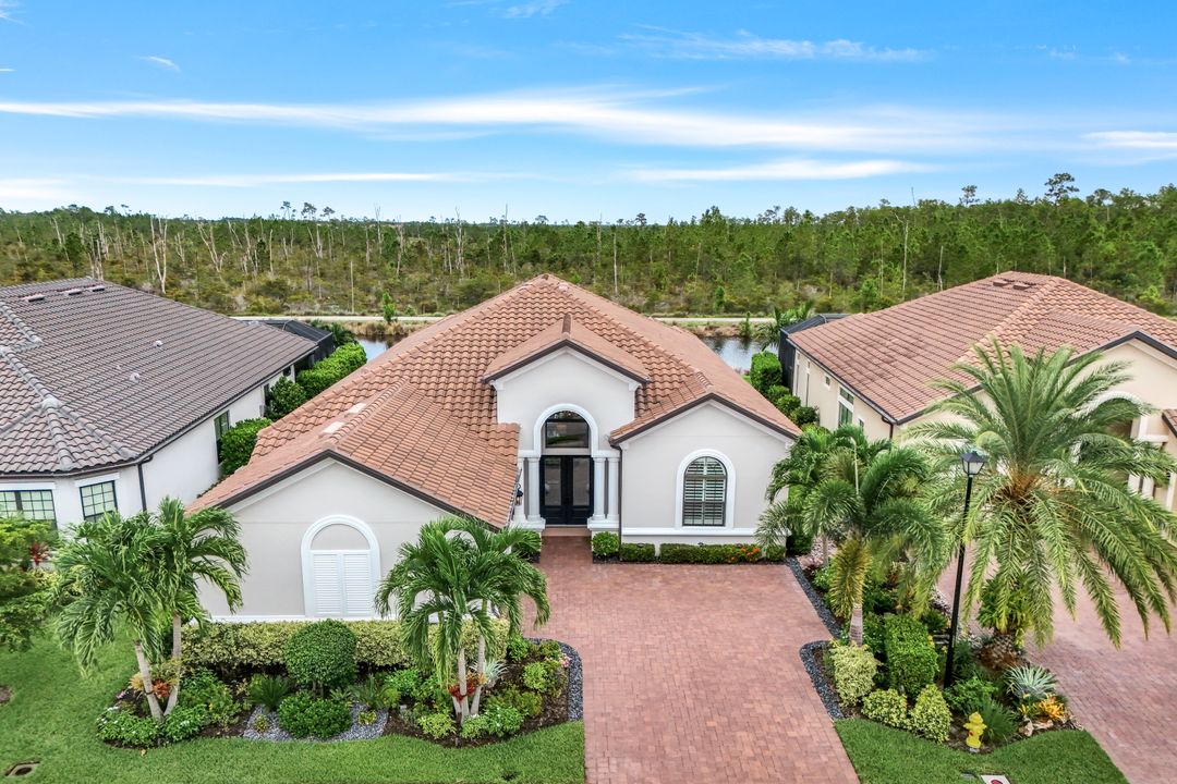 9497 Montelanico Loop, Naples, FL 34119