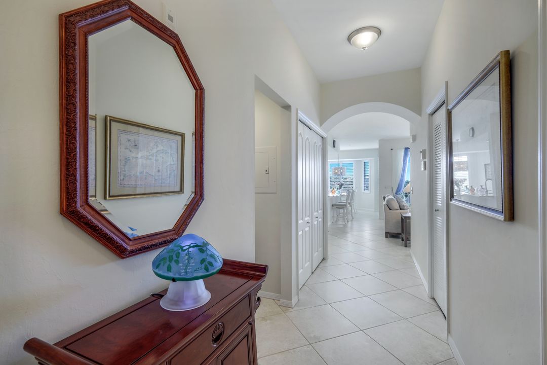 7505 Stoneybrook Dr #746, Naples, FL 34112