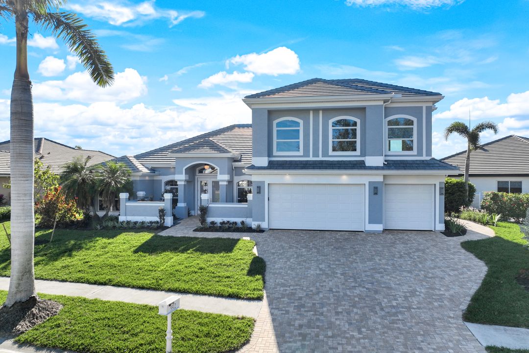 5512 Harbour Cir, Cape Coral, FL 33914