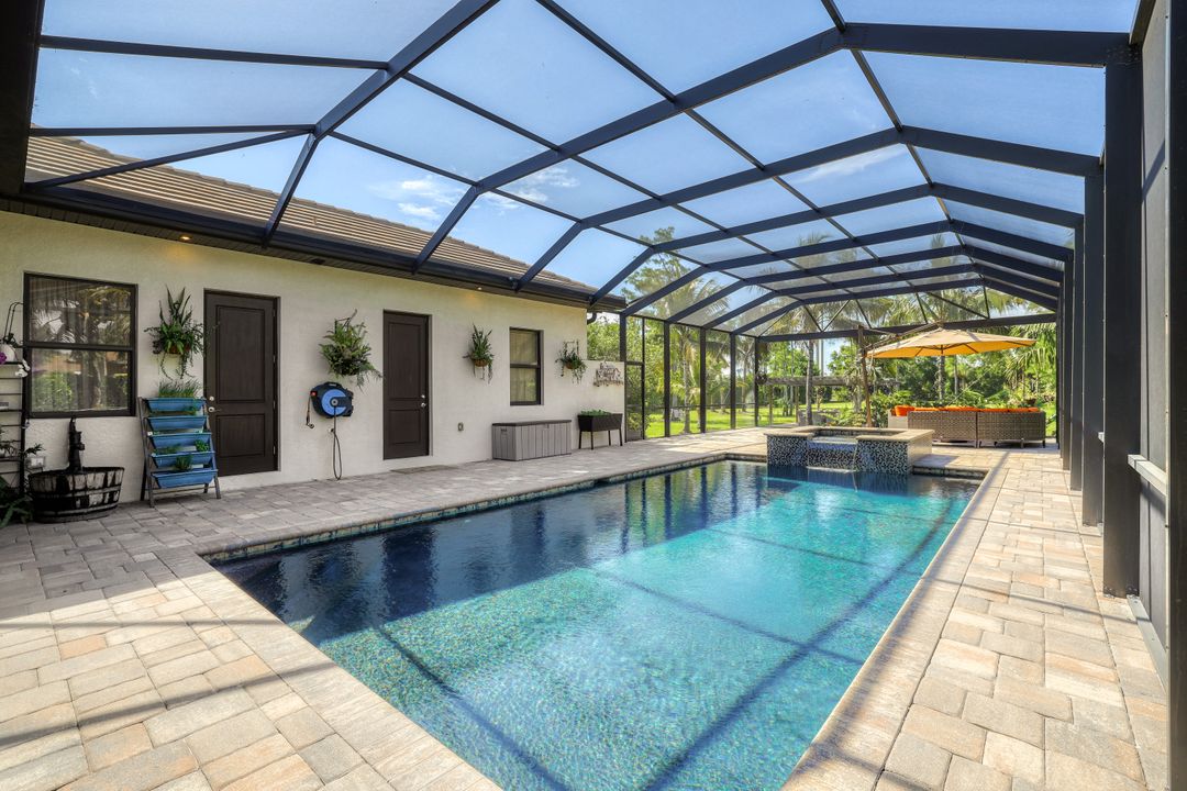 6331 Green Blvd, Naples, FL 34116