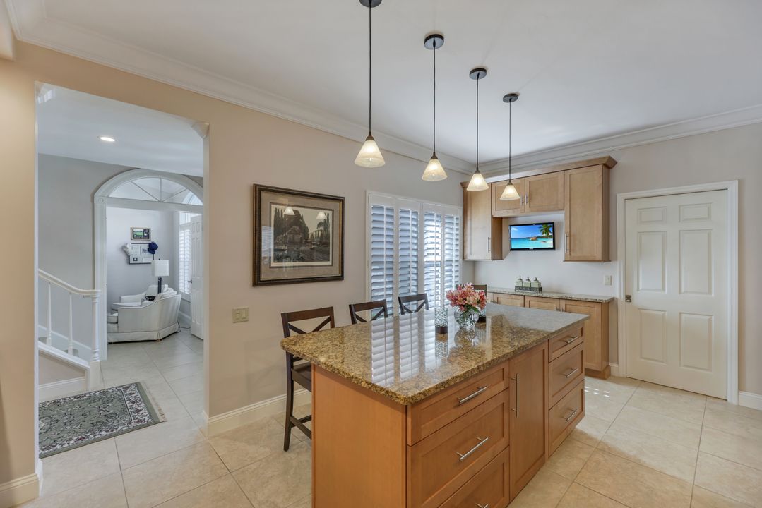 11642 Quail Village Way, Naples, FL 34119