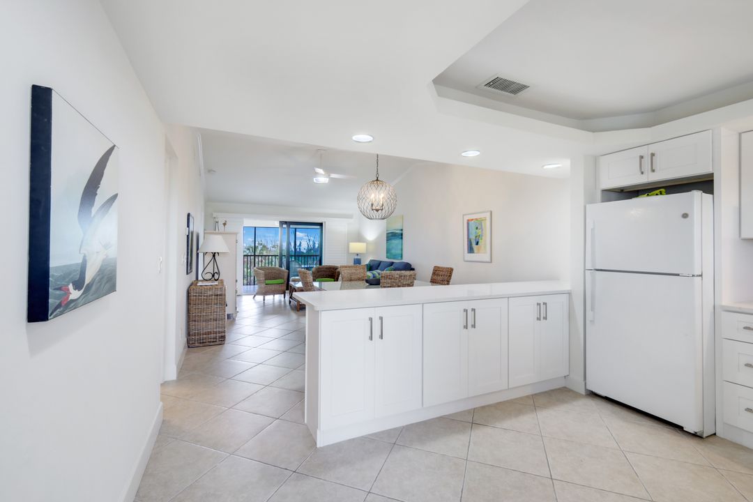 1919 Olde Middle Gulf Dr #505, Sanibel, FL 33957