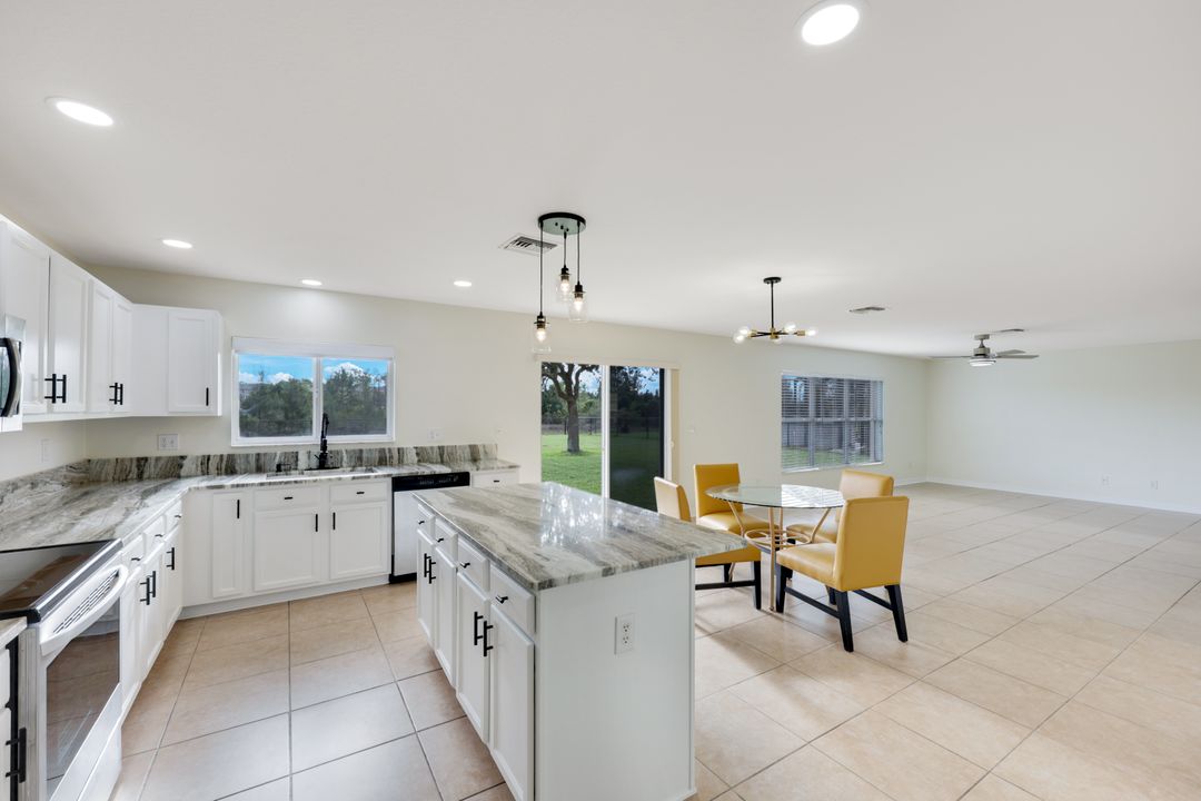 18168 Horizon View Blvd, Lehigh Acres, FL 33972