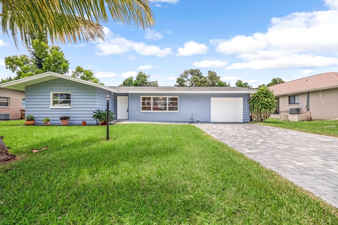 4968 Vincennes St, Cape Coral, FL 33904