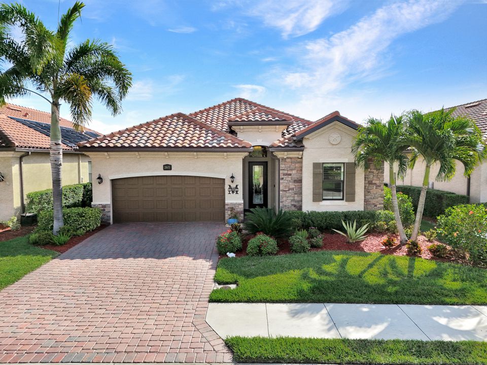 28675 Derry Ct, Bonita Springs, FL 34135