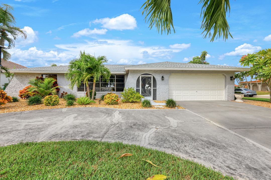 3616 SE 18th Ave, Cape Coral, FL 33904