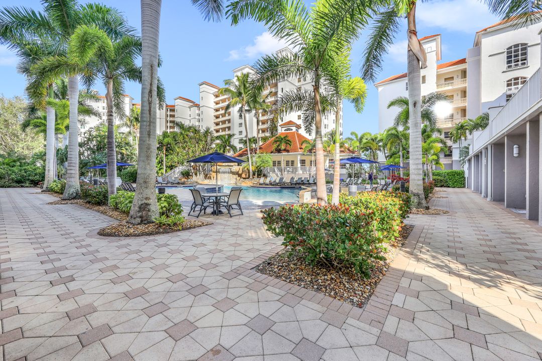 470 Launch Cir #604, Naples, FL 34108