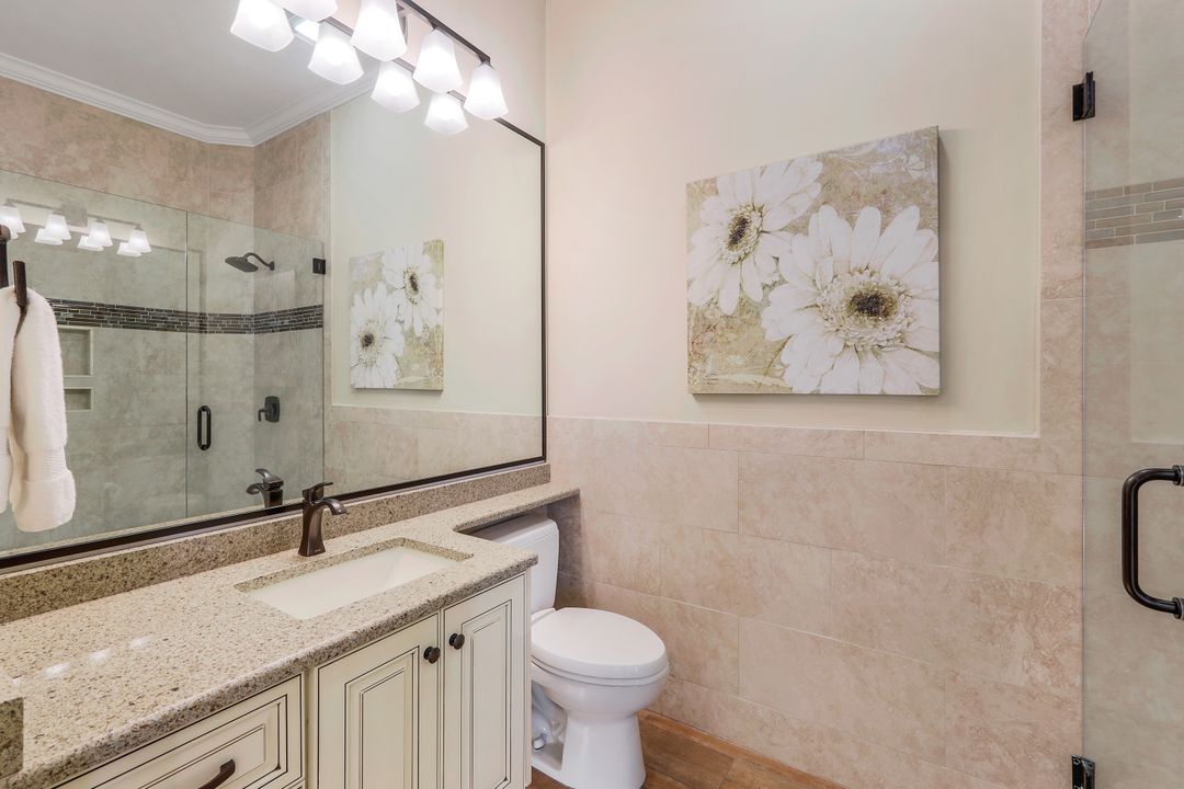 2992 Gilford Way, Naples, FL 34119