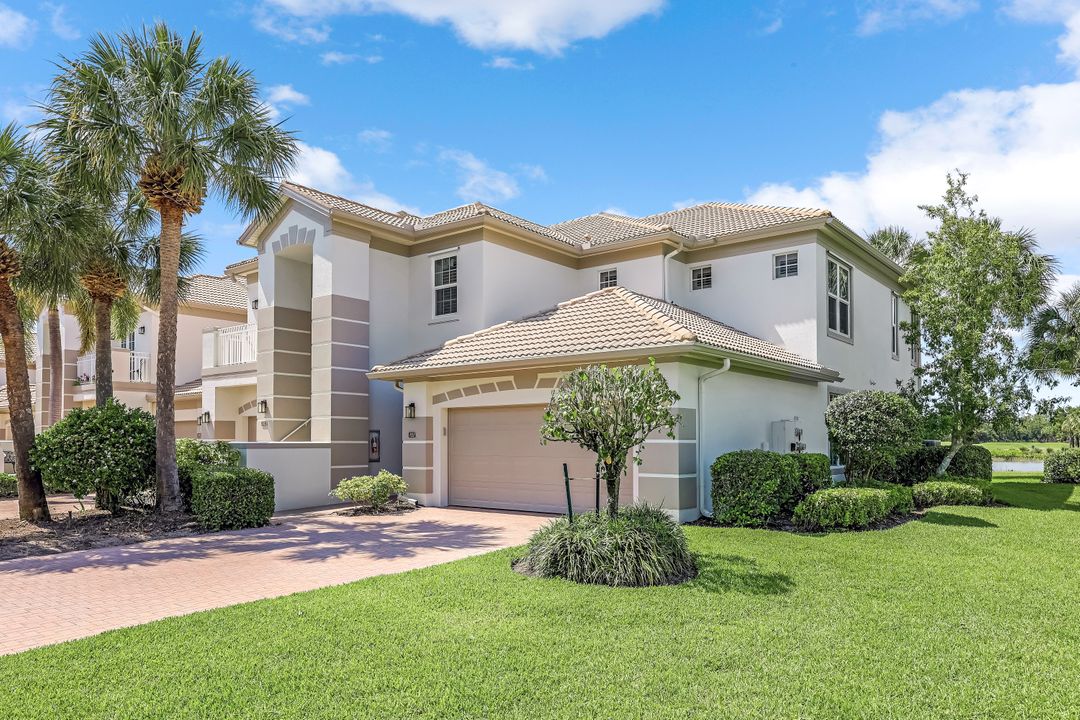 10362 Autumn Breeze Dr #202, Bonita Springs, FL 34135