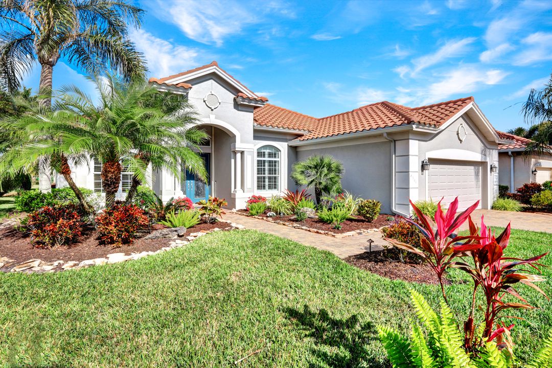 9341 Slate Ct, Naples, FL 34120