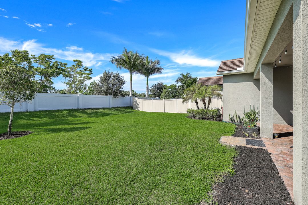 3312 Pilot Cir, Naples, FL 34120