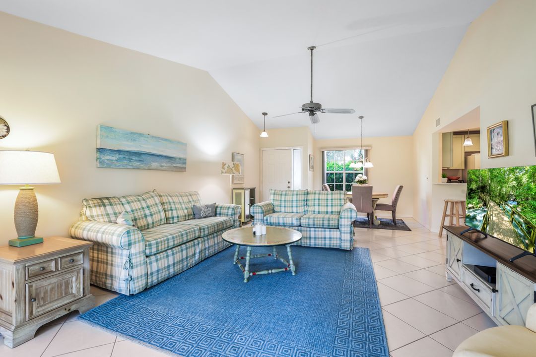 165 Bristol Ln #165A, Naples, FL 34112