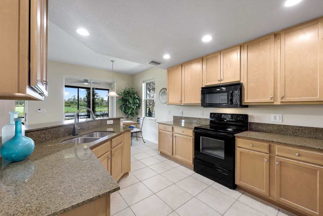 9525 Ironstone Terrace #102, Naples, FL 34120