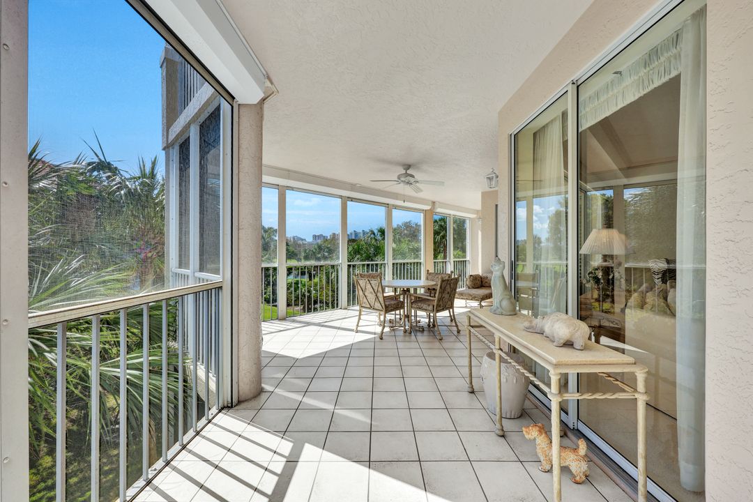 8410 Abbington Cir #A22, Naples, FL 34108