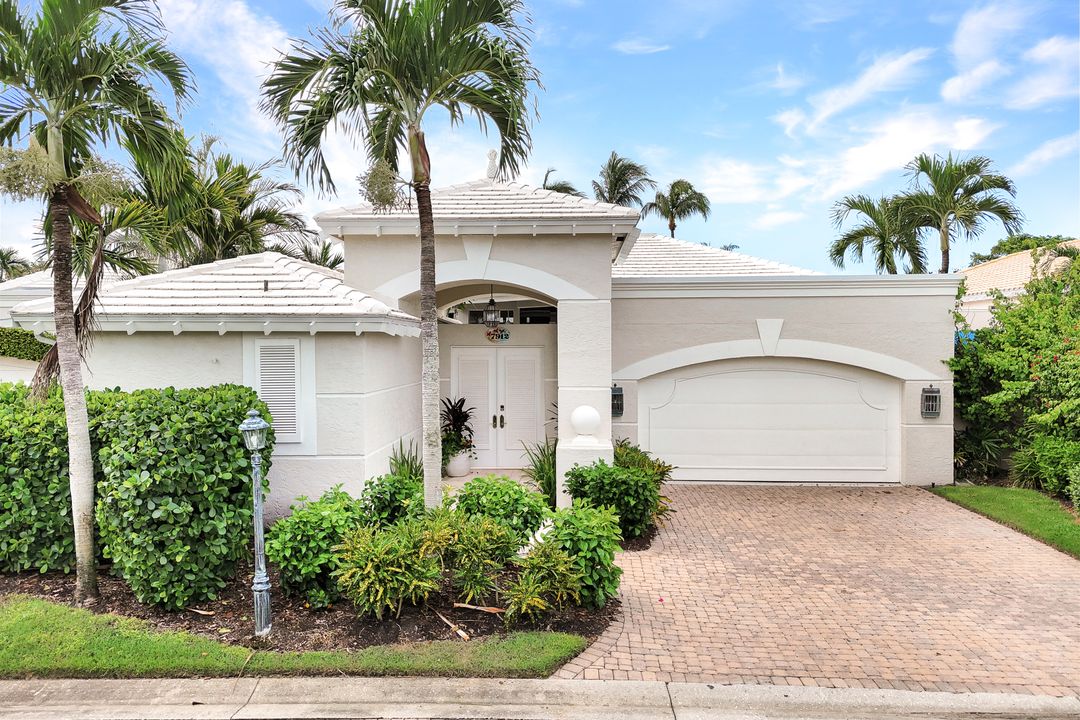 7912 Grand Bay Dr, Naples, FL 34108