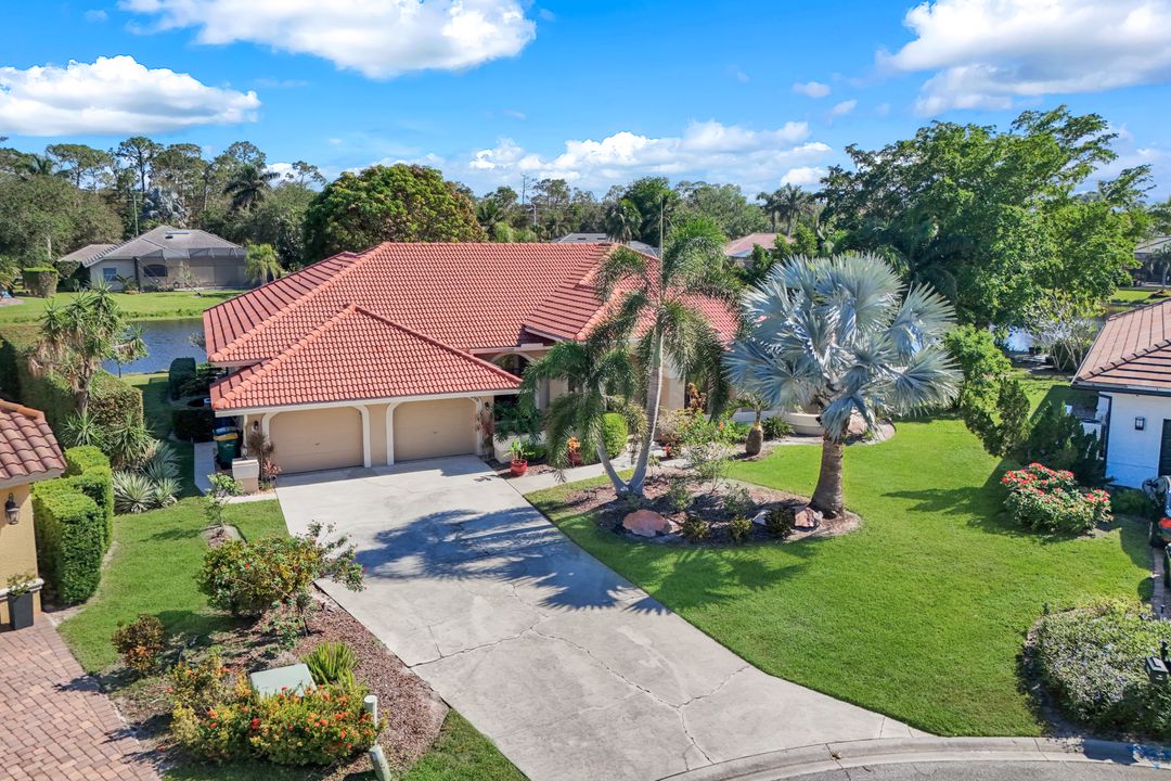 4896 Shearwater Ln, Naples, FL 34119