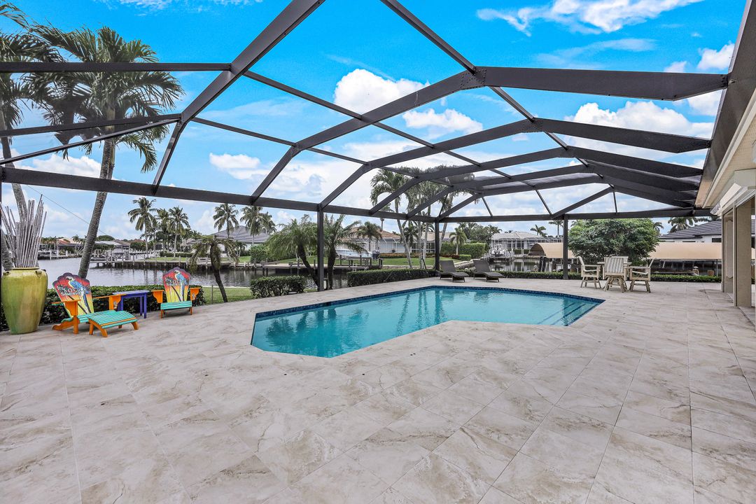 95 Anchor Ct, Marco Island, FL 34145