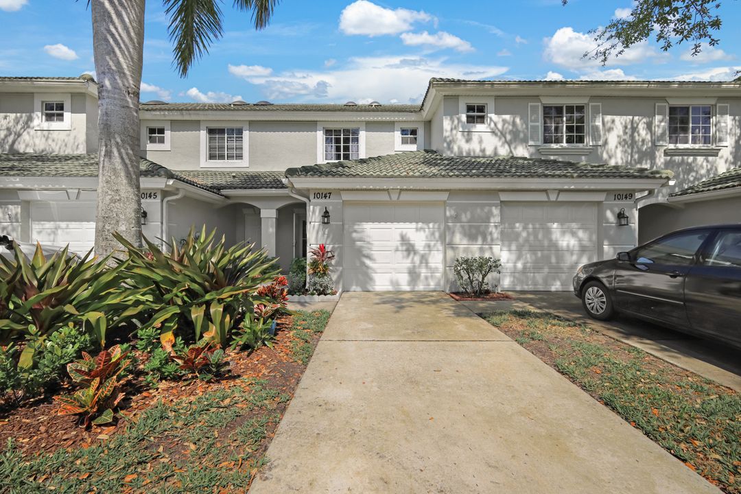 10147 Spyglass Hill Ln, Fort Myers, FL 33966