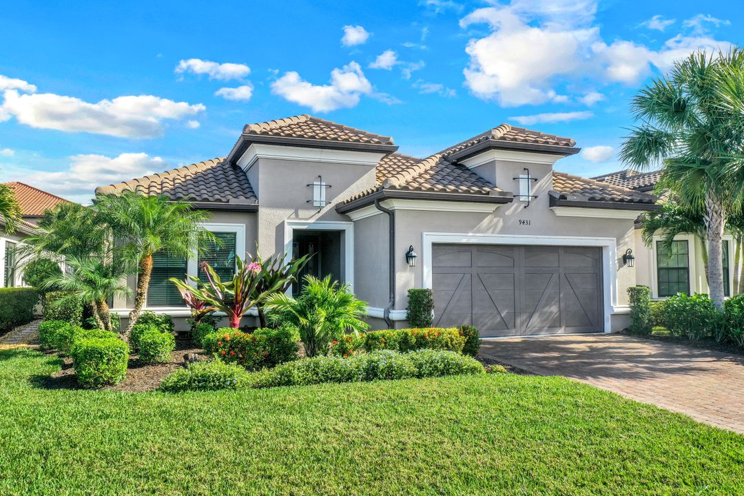 9431 Terresina Dr, Naples, FL 34119