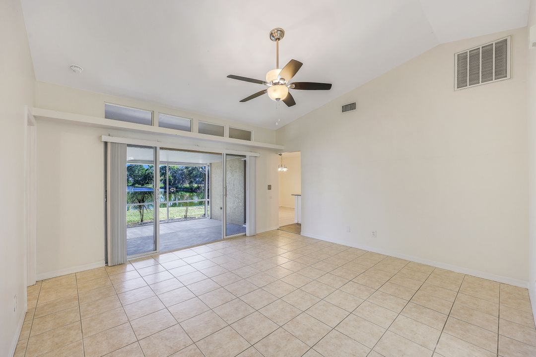 8240 Lake San Carlos Cir, Fort Myers, FL 33967