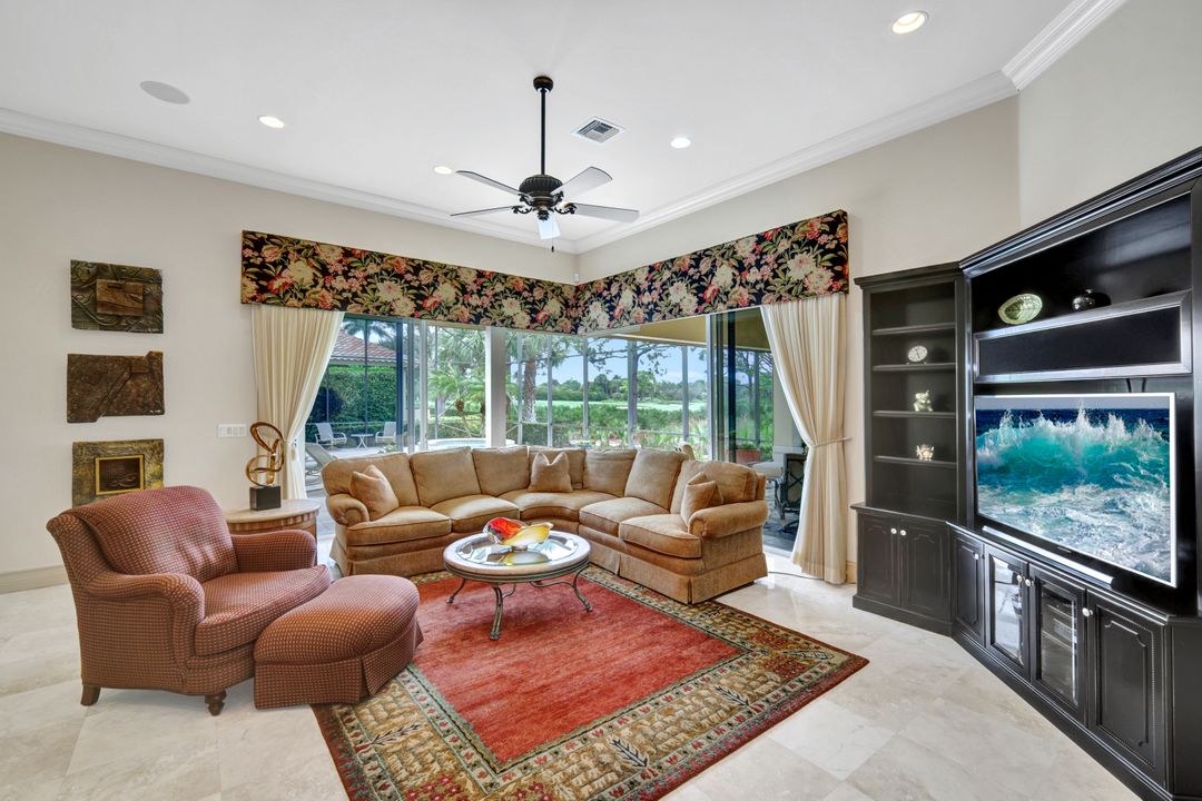 1548 Gormican Ln, Naples, FL 34110