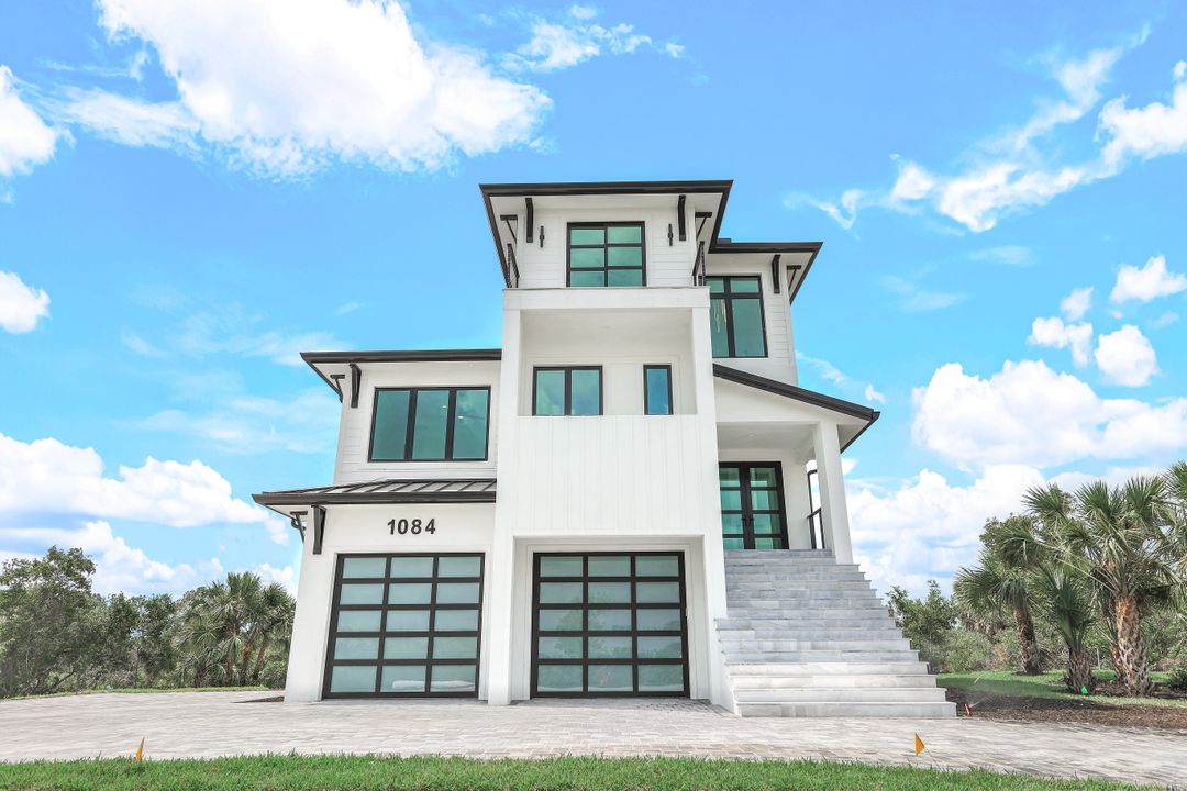 1084 Blue Hill Creek Dr, Marco Island, FL 34145