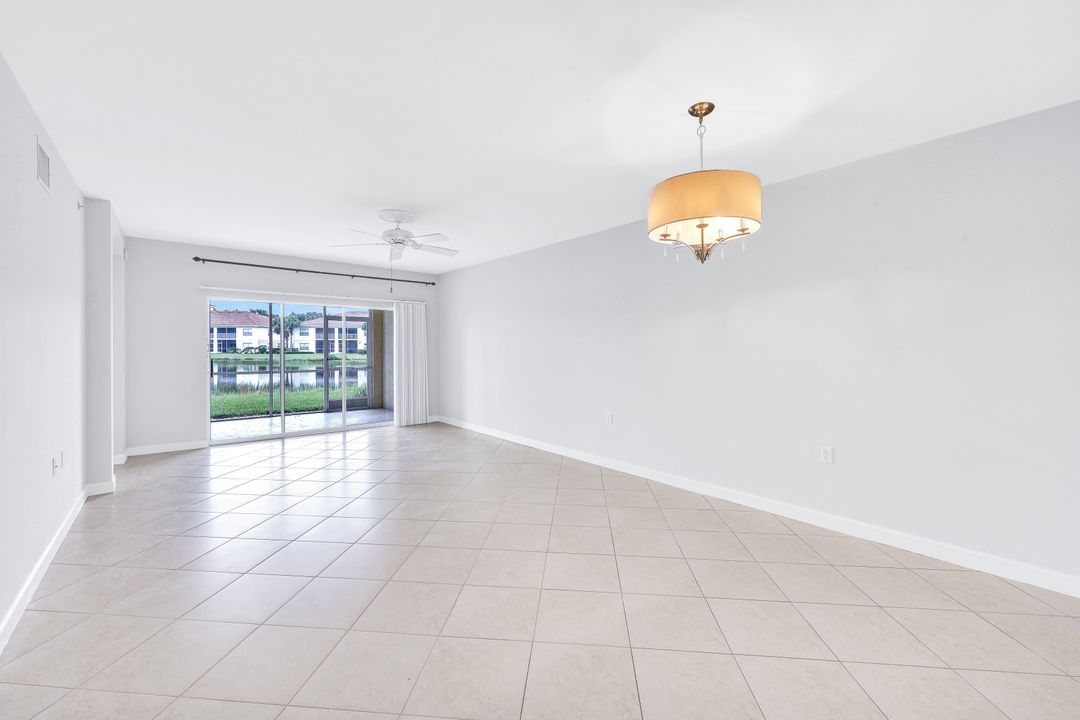 3047 Horizon Ln #1901, Naples, FL 34109