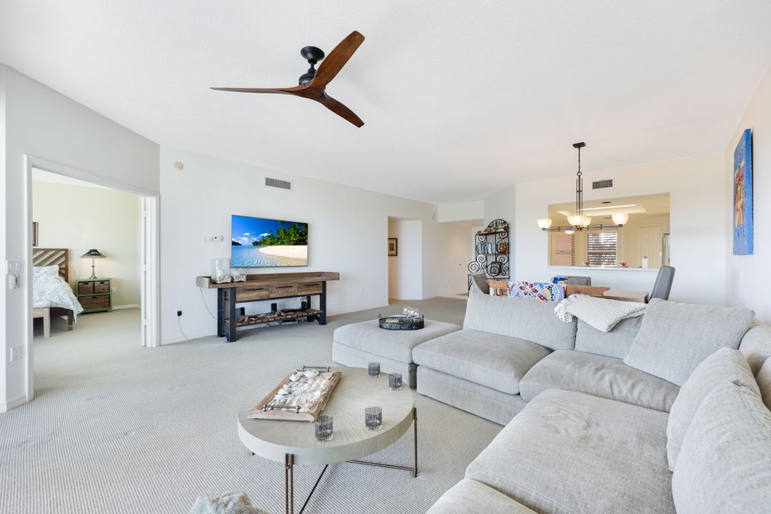 262 Barefoot Beach Blvd #204, Bonita Springs, FL 34134