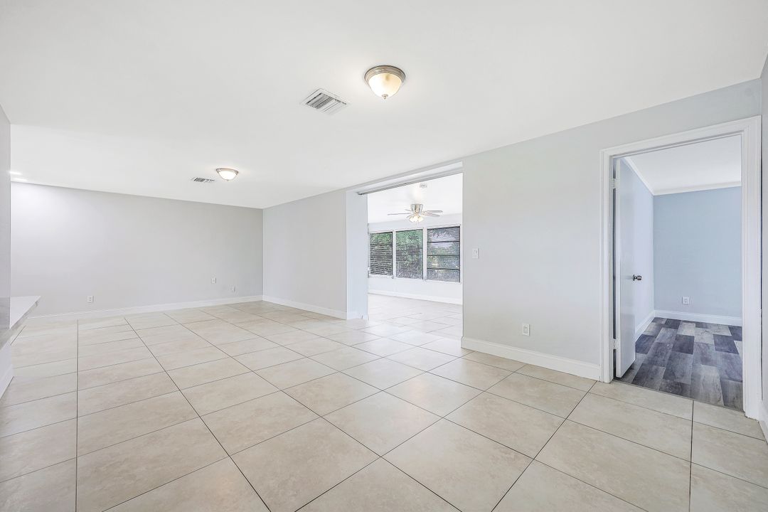 1732 Cornwallis Pkwy, Cape Coral, FL 33904