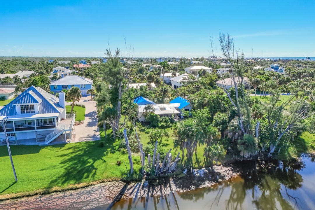 231 Palm Lake Dr, Sanibel, FL 33957