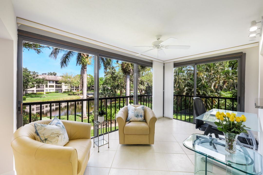 5954 Pelican Bay Blvd APT 223, Naples, FL 34108