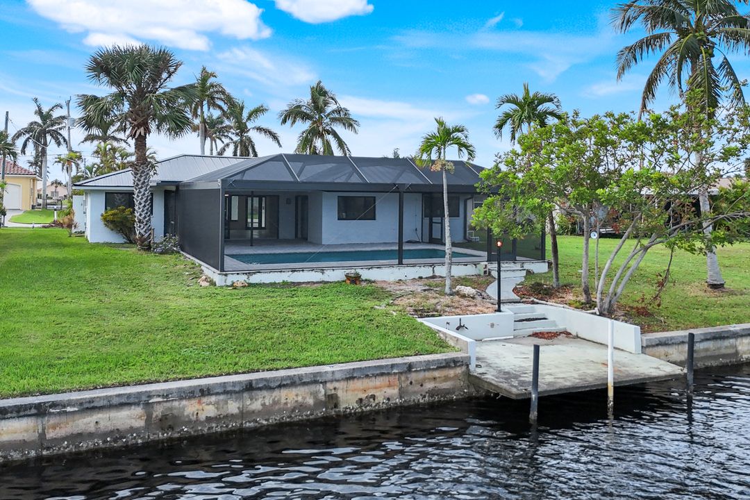 1721 SE 44th St, Cape Coral, FL 33904