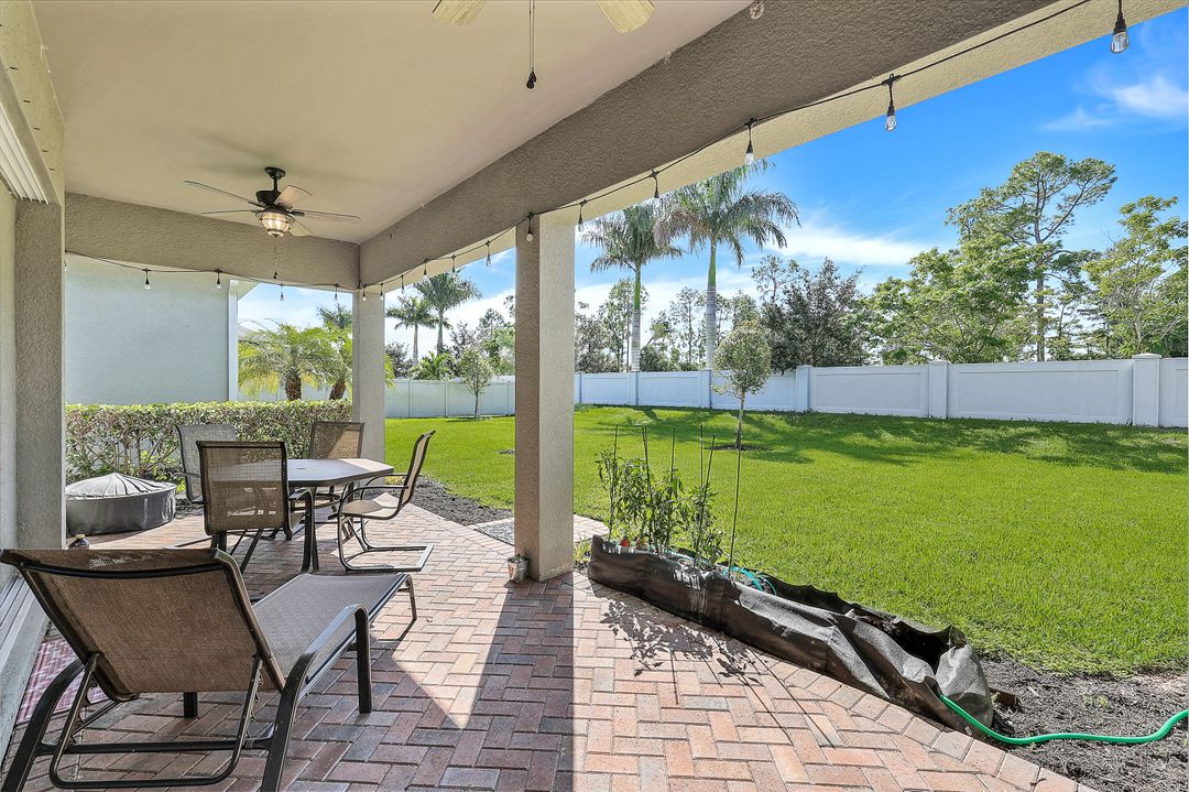 3312 Pilot Cir, Naples, FL 34120