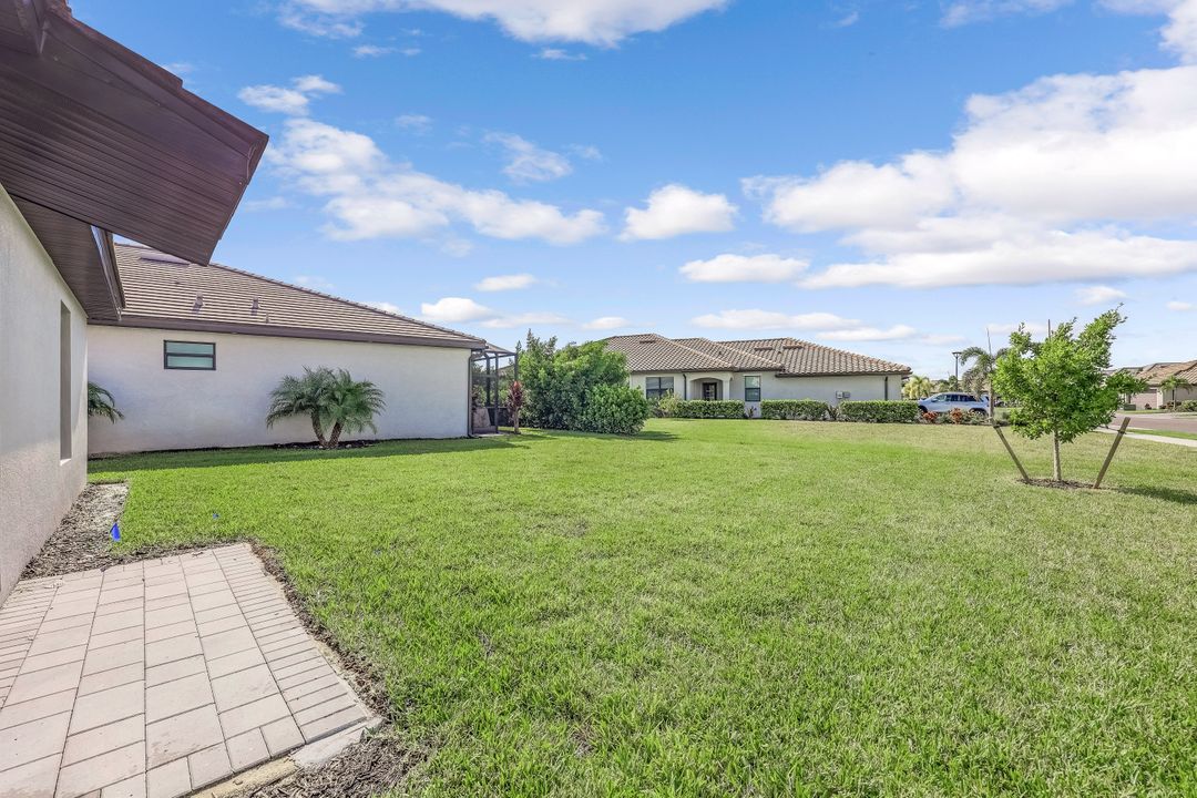 14034 Winding Cedar Wy, Miromar Lakes, FL 33913