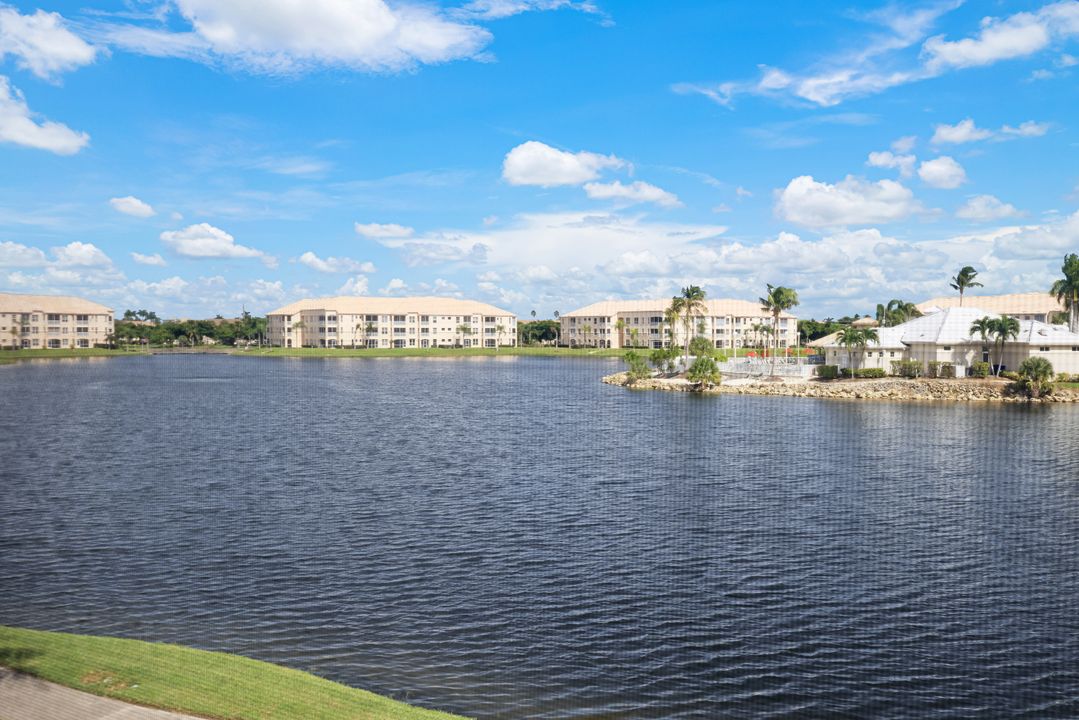 9110 Southmont Cove #206, Fort Myers, FL 33908