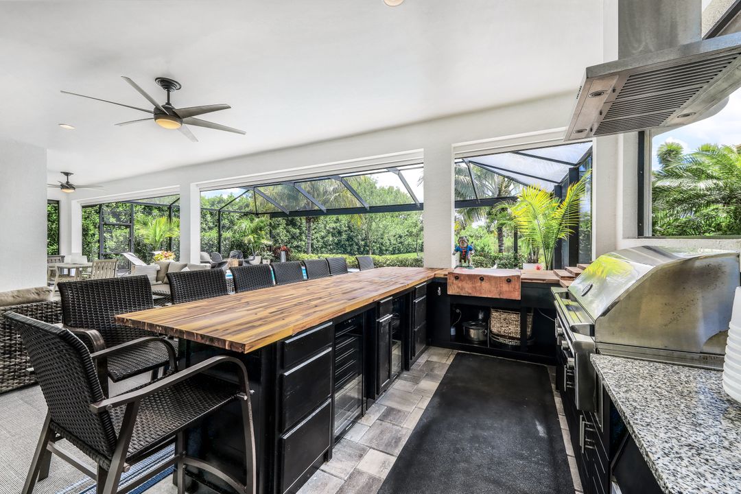 3227 Cotuit Ln, Naples, FL 34114