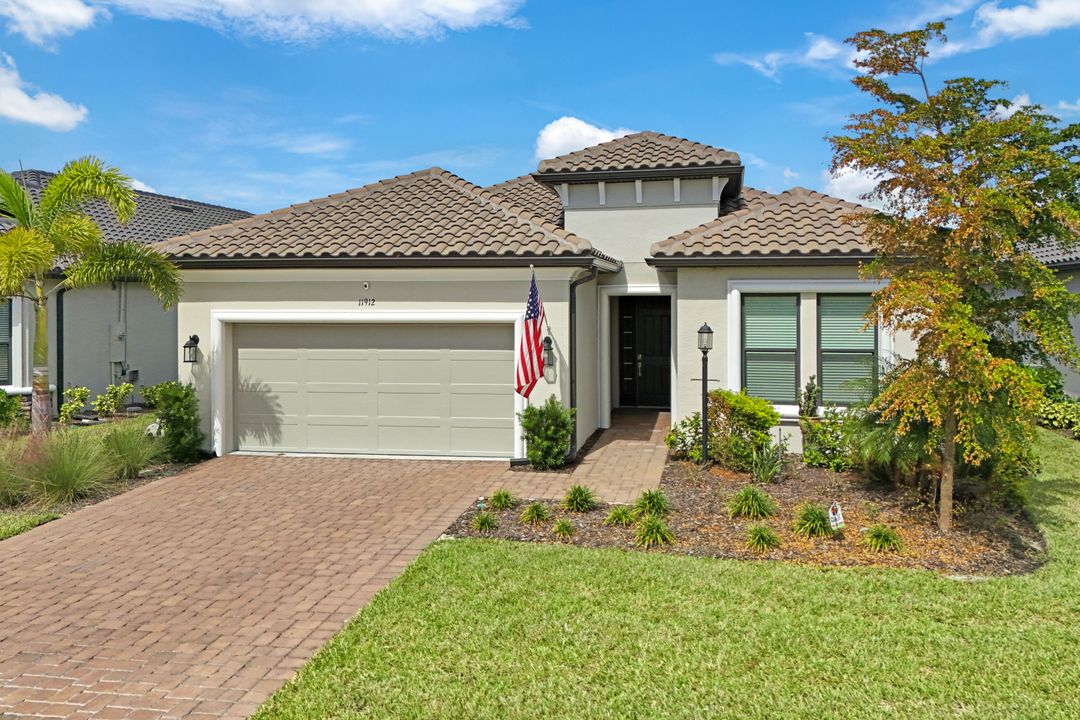 11912 Noveli Ct, Fort Myers, FL 33913