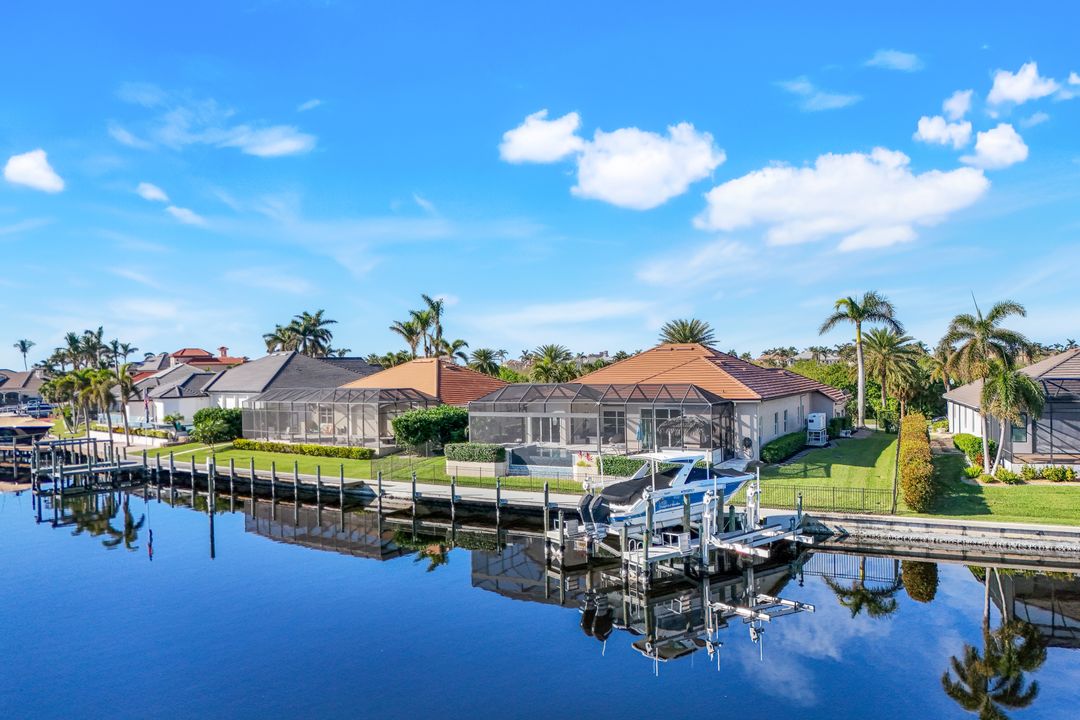 5637 Harbour Preserve Cir, Cape Coral, FL 33914