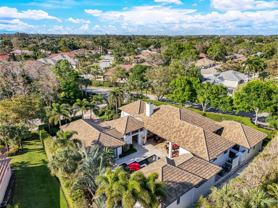 2296 Hawks Ridge Loop, Naples, FL 34105