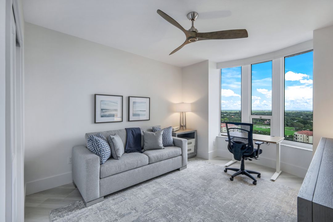 7117 Pelican Bay Blvd #1506, Naples, FL 34108