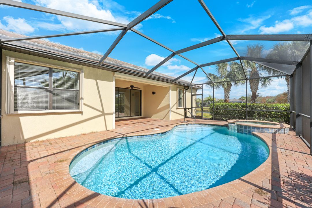 20535 Black Tree Ln, Estero, FL 33928