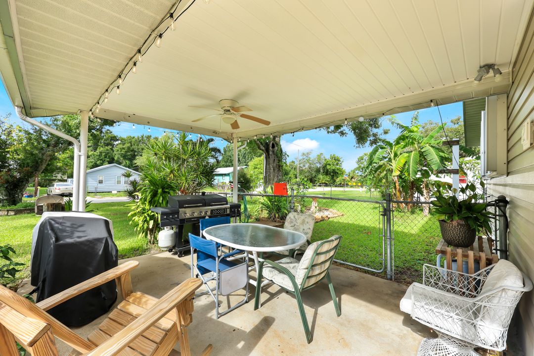 562 Clark St, North Fort Myers, FL 33903