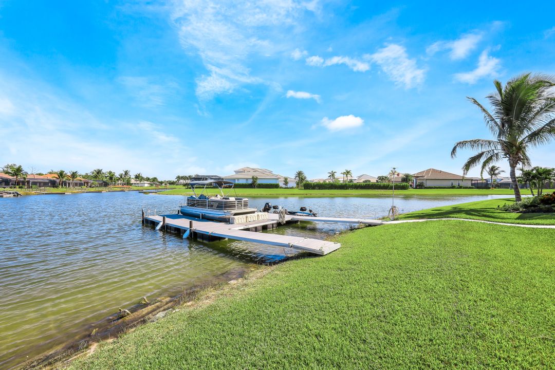 11261 Canal Grande Dr, Fort Myers, FL 33913