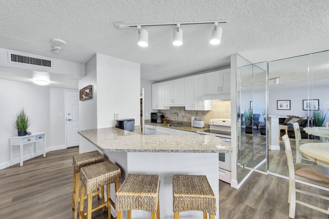 730 S Collier Blvd #106, Marco Island, FL 34145